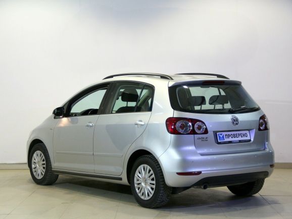 Volkswagen Golf Plus Trendline, 1.2 л, Робот, 2012 фото 6