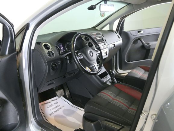 Volkswagen Golf Plus Trendline, 1.2 л, Робот, 2012 фото 7