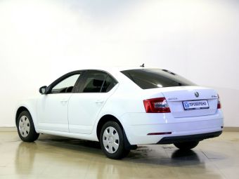 Skoda Octavia, 1.6 л, АКПП, 2018 фото 5