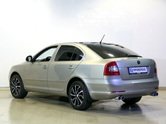 Skoda Octavia Elegance, 1.4 л, Робот, 2011 фото 6