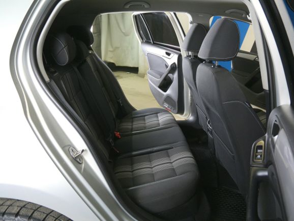 Volkswagen Golf Highline, 1.4 л, Робот, 2012 фото 1