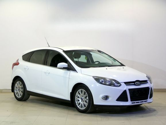 Ford Focus Titanium, 1.6 л, Робот, 2014 фото 4