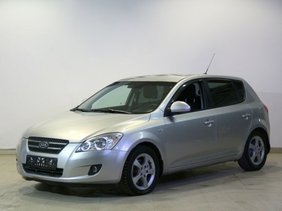 Kia Ceed, 1.6 л, МТ, 2009 фото 3