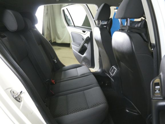 Volkswagen Golf Match, 1.4 л, Робот, 2012 фото 2