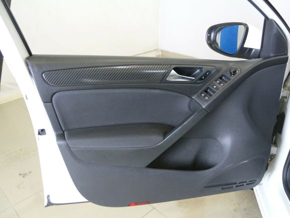 Volkswagen Golf Match, 1.4 л, Робот, 2012 фото 1