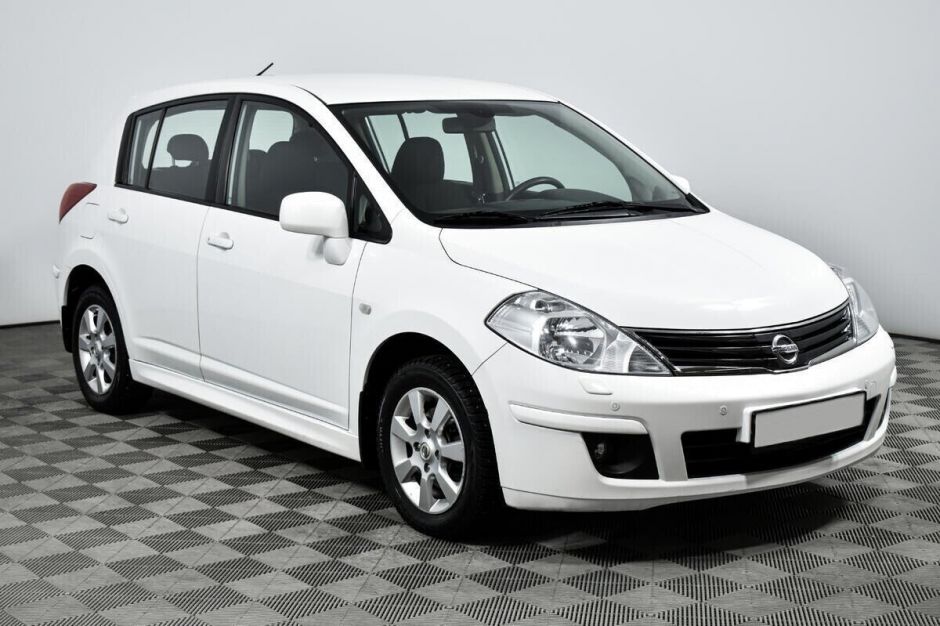 Nissan Tiida, 1.6 л, АТ, 2013 фото 5