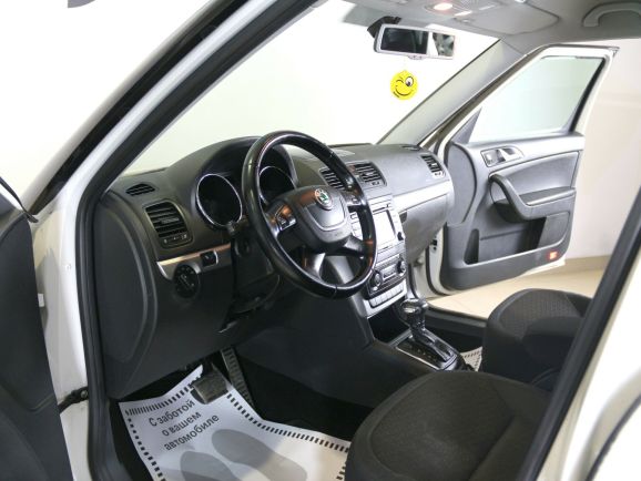 Skoda Yeti Elegance, 1.2 л, Робот, 2013 фото 7