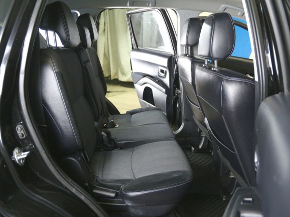 Citroen C-Crosser Confort, 2.4 л, Вариатор, 2012 фото 2