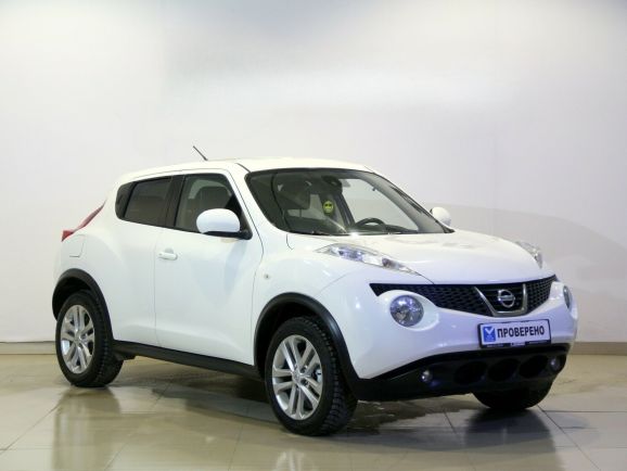 Nissan Juke SE, 1.6 л, Вариатор, 2012 фото 2
