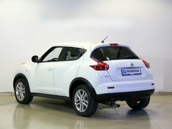 Nissan Juke SE, 1.6 л, Вариатор, 2012 фото 1