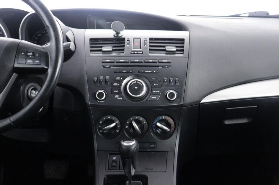 Mazda 3, 1.6 л, АТ, 2011 фото 2