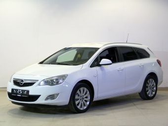 Opel Astra Cosmo, 1.4 л, АКПП, 2011 фото 3