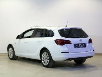 Opel Astra Cosmo, 1.4 л, АКПП, 2011 фото 6