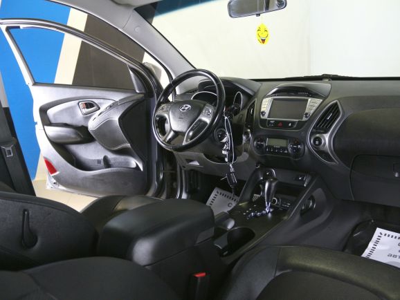 Hyundai ix35, 2.0 л, АТ, 2014 фото 7