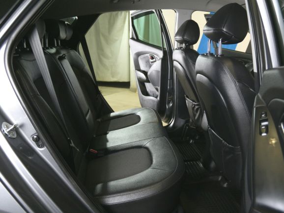 Hyundai ix35, 2.0 л, АТ, 2014 фото 2