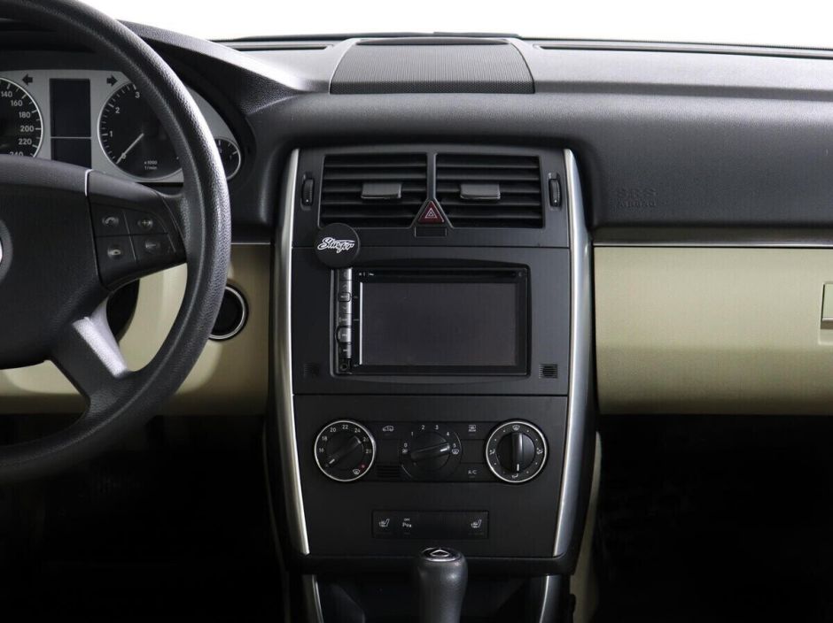 Mercedes-Benz B-Класс, 1.7 л, Вариатор, 2011 фото 2