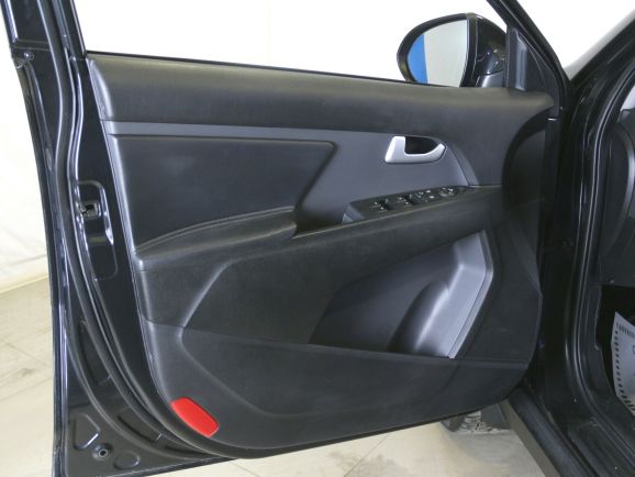 Kia Sportage, 2.0 л, АТ, 2015 фото 2