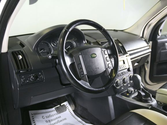 Land Rover Freelander, 2.2 л, АТ, 2010 фото 8