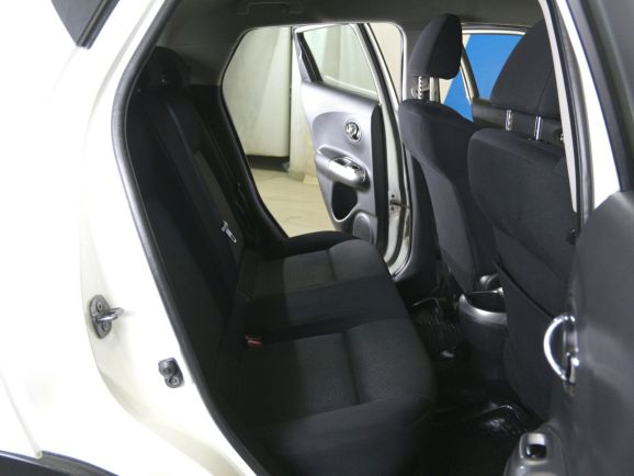 Nissan Juke, 1.6 л, МТ, 2012 фото 1