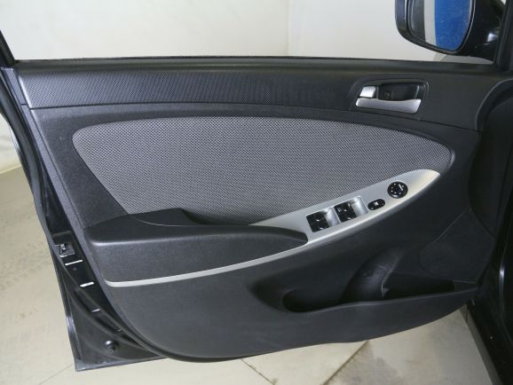 Hyundai Solaris Classic, 1.4 л, АТ, 2014 фото 1