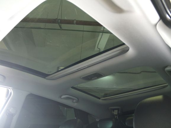 Hyundai ix35 Comfort + Navi, 2.0 л, АТ, 2011 фото 2