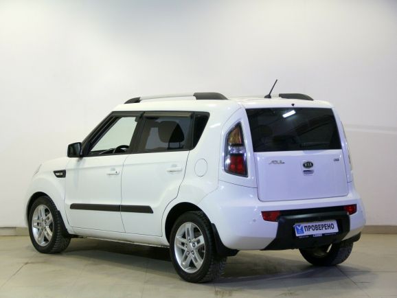 Kia Soul, 1.6 л, АТ, 2011 фото 6