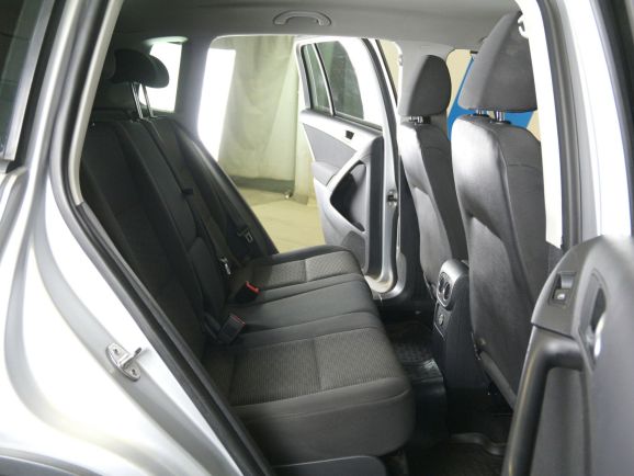 Volkswagen Tiguan Trend&Fun, 1.4 л, Робот, 2012 фото 1