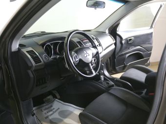 Mitsubishi Outlander, 2.0 л, CVT, 2011 фото 2