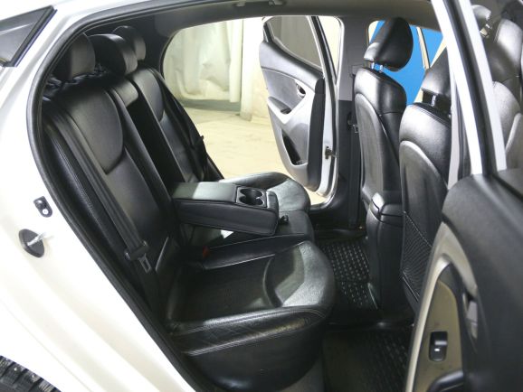 Hyundai Avante, 1.6 л, АТ, 2012 фото 1