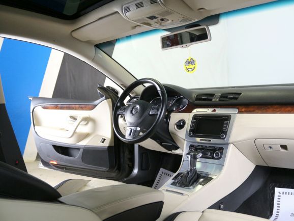 Volkswagen Passat CC Sport, 2.0 л, Робот, 2009 фото 7
