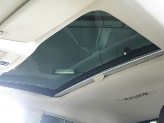 Volkswagen Passat CC Sport, 2.0 л, Робот, 2009 фото 2