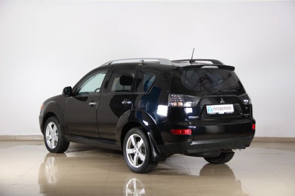 Mitsubishi Outlander Instyle, 2.0 л, Вариатор, 2012 фото 6