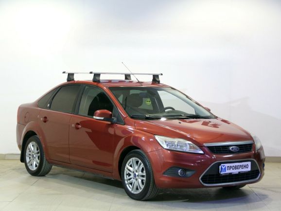 Ford Focus Titanium, 1.8 л, МТ, 2010 фото 5