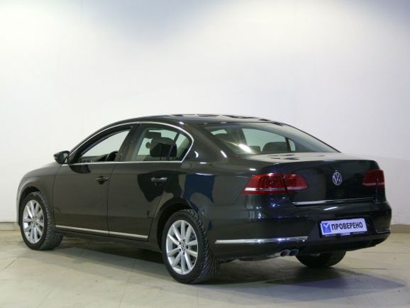 Volkswagen Passat Highline, 1.8 л, Робот, 2014 фото 5