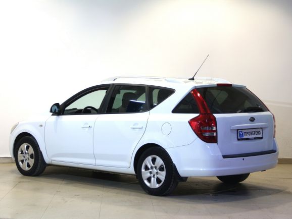 Kia Ceed Comfort, 1.6 л, АТ, 2011 фото 6