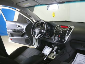 Kia Ceed Comfort, 1.6 л, АКПП, 2011 фото 7