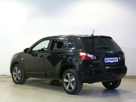 Nissan Qashqai SE, 2.0 л, Вариатор, 2012 фото 6