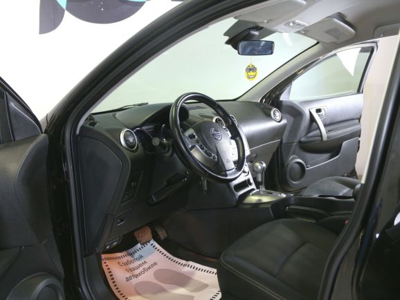 Nissan Qashqai SE, 2.0 л, Вариатор, 2012 фото 2