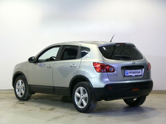 Nissan Qashqai LE, 2.0 л, Вариатор, 2008 фото 5