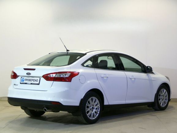 Ford Focus Titanium, 2.0 л, Робот, 2013 фото 6