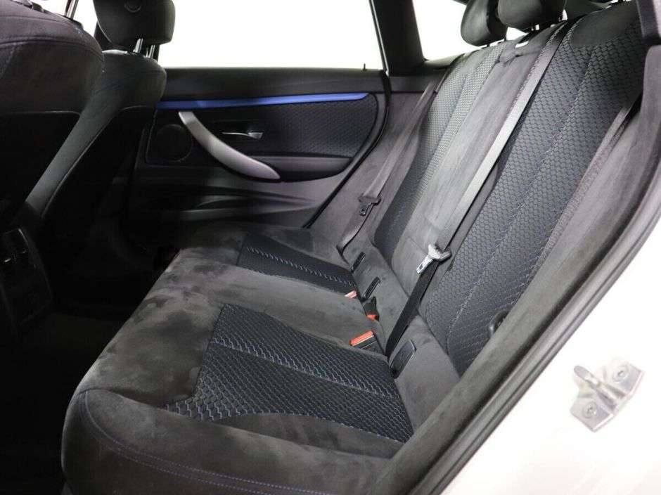 BMW 3 серии, 2.0 л, АТ, 2016 фото 1