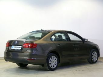 Volkswagen Jetta, 1.6 л, АКПП, 2013 фото 5