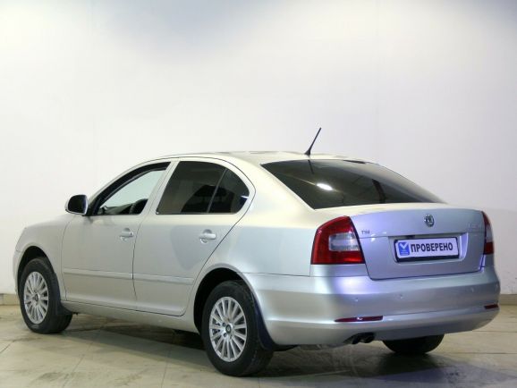 Skoda Octavia Ambition, 1.8 л, АТ, 2012 фото 5