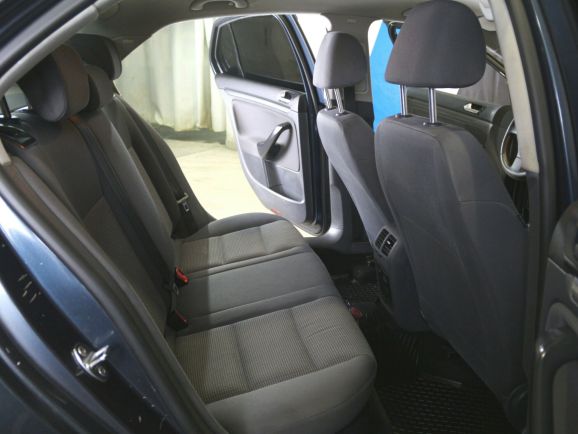 Volkswagen Jetta, 1.6 л, АТ, 2009 фото 1