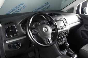 Volkswagen Sharan, 2.0 л, РКПП, 2015 фото 8