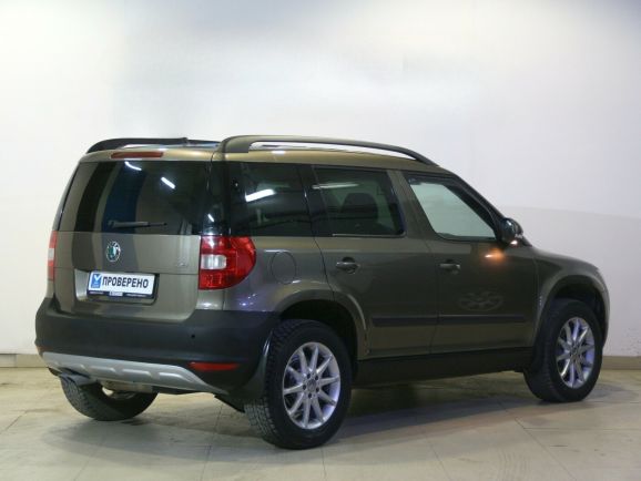Skoda Yeti Elegance, 1.2 л, Робот, 2013 фото 4