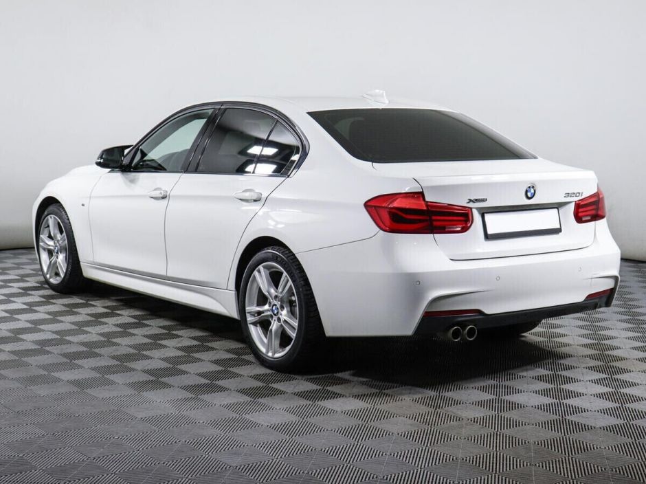 BMW 3 серии, 2.0 л, АТ, 2018 фото 6