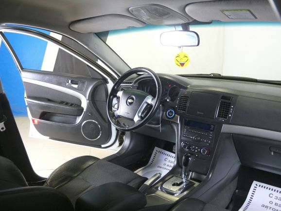 Chevrolet Epica LS, 2.0 л, АТ, 2010 фото 2