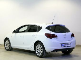 Opel Astra Cosmo, 1.6 л, АКПП, 2010 фото 6