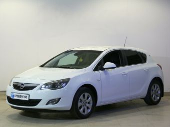 Opel Astra, 1.6 л, МКПП, 2012 фото 3